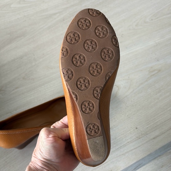 Tory Burch Tan Wedge Peep Toe Shoes - Excellent Condition - Picture 5 of 7